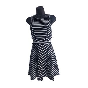 Xhilaration Womens XS Black White Striped Chevron Fit & Flare Sleeveless Dress